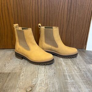 Timberland Women’s Chelsea Boots